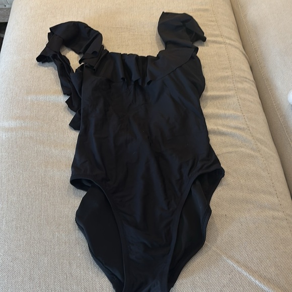 Like new J.crew ruffled one piece black bathing suit - Picture 5 of 6